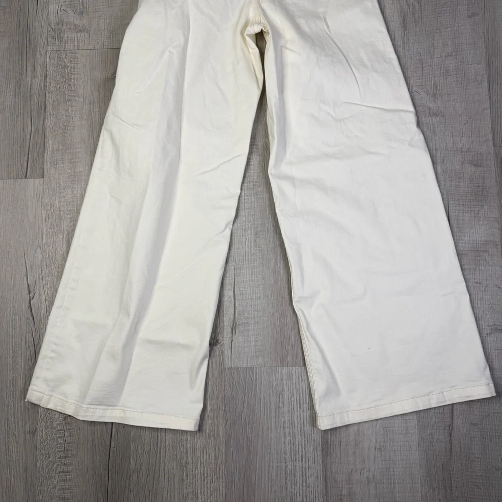 Free People subtle jeans